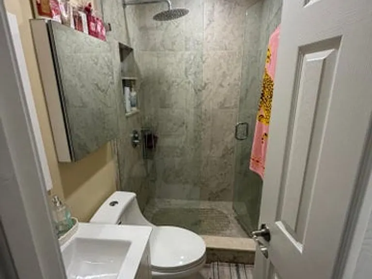 147 Alcazar St — Photo 16