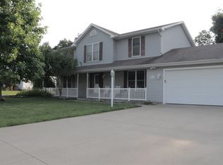 54599 Chalmers Dr, Osceola, IN 46561