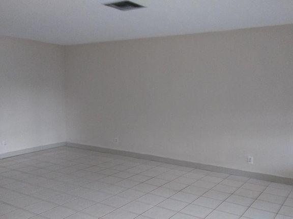4th image of 14203 Campanelli Dr