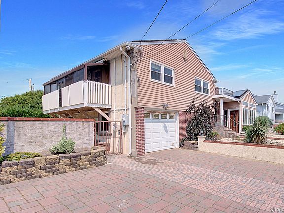 4th image of 24 Pinehurst Street