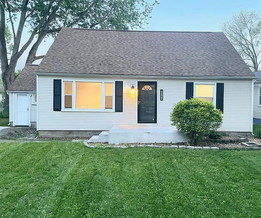 1st image of 1044 Larchwood Dr
