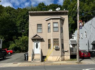 711 Pawling Ave #A, Troy, NY 12180