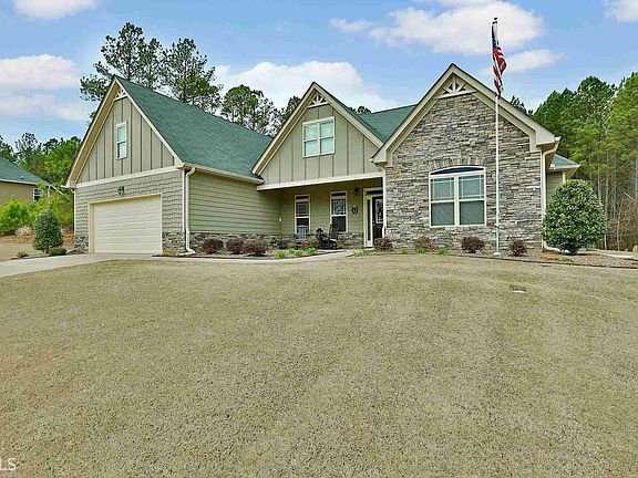2nd image of 174 Blossom Ln #81