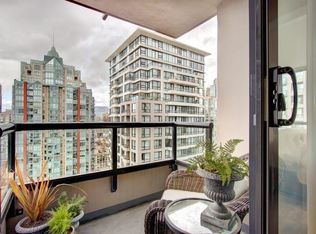 977 Mainland St #2702, Vancouver, BC V6B 1T2
