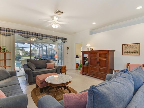 4th image of 12030 Fairway Pointe Ln
