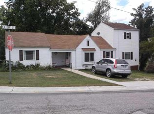 215 N Oak St, Paoli, IN 47454