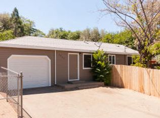 2904 West St, Redding, CA 96001