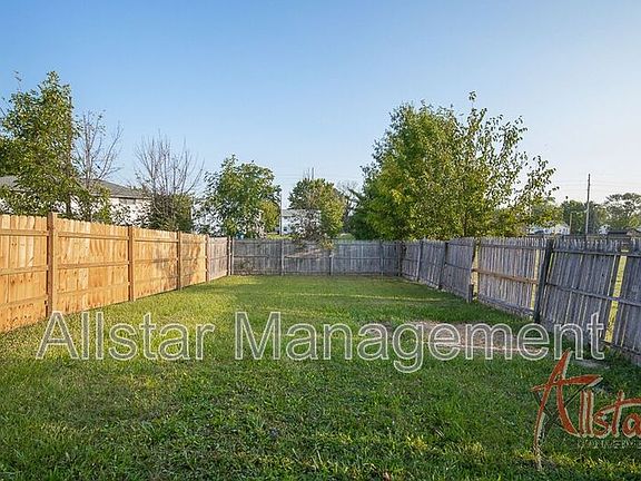 3rd image of 3121 Cromwell Dr