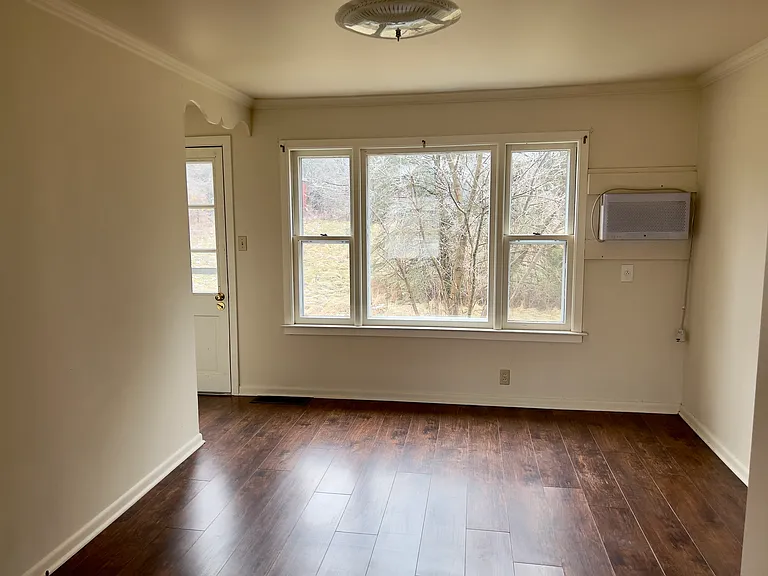 4705 Ardmore Ave — Photo 6