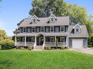 10 Club Rd, Fairfield, NJ 07004