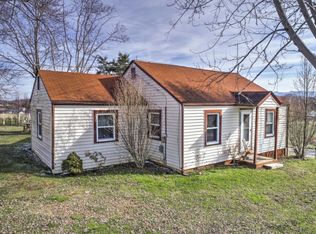 719 S Cherokee St, Jonesborough, TN 37659