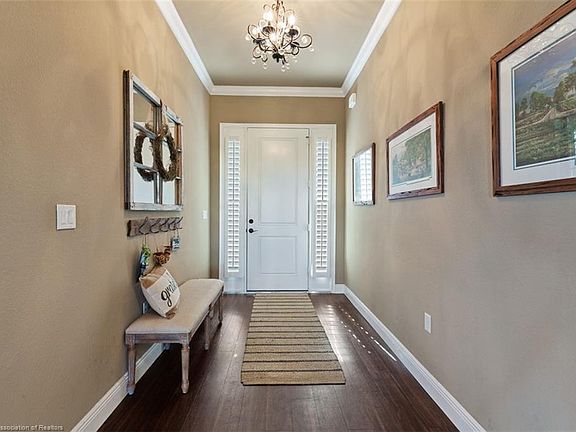 5th image of 6053 Strafford Oaks Dr