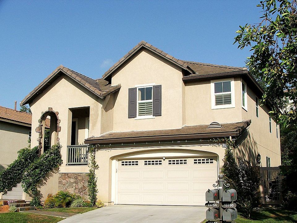 1st image of 13754 Francisco Dr