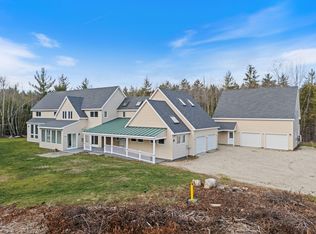 38 Blackthorne Lane, Gray, ME 04039