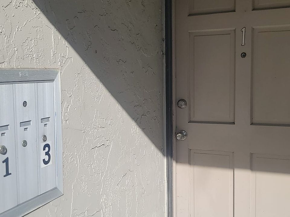 1st image of 14428 Reuter Strasse Cir APT 1