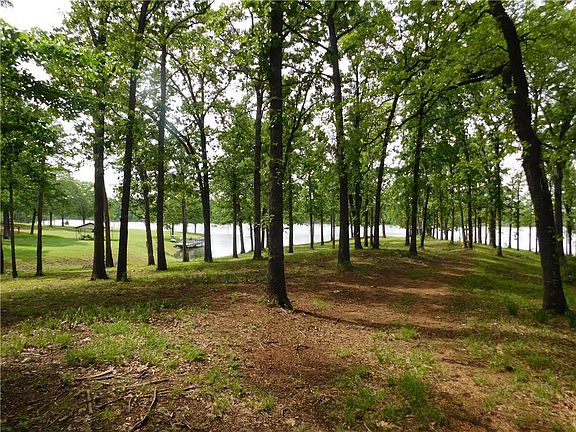 4th image of 1143 Private Road 6395