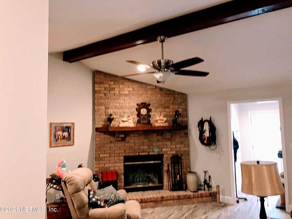 4th image of 4070 Maggie Ln