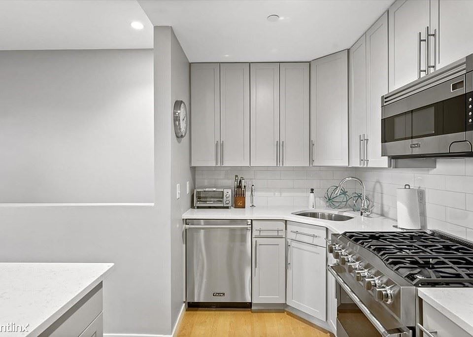 246 Boston St. #1 Boston (Dorchester) Unit Photo 5