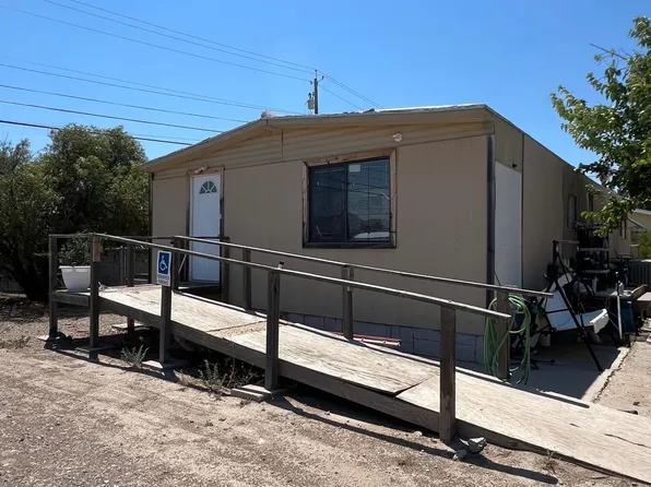 1718 S 20th Ave, Safford, AZ 85546