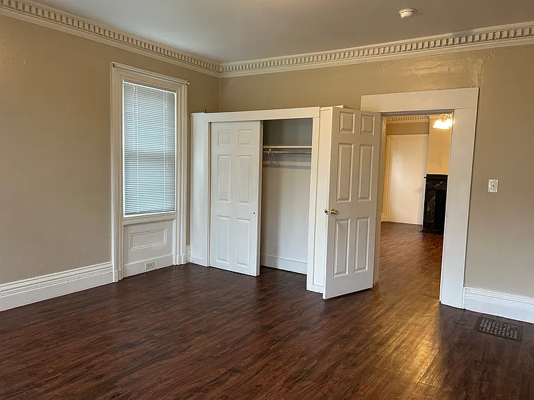 7 Broad St #1 — Photo 9
