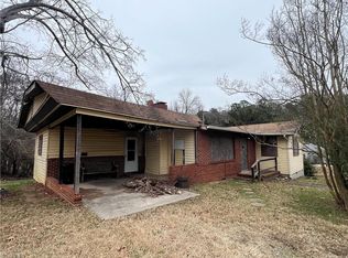 7062 E Fork Rd, High Point, NC 27265