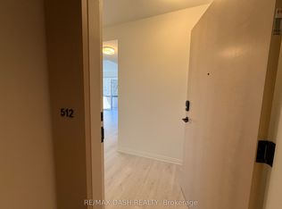 280 Dundas St W #512, Toronto, ON M5A 3W1