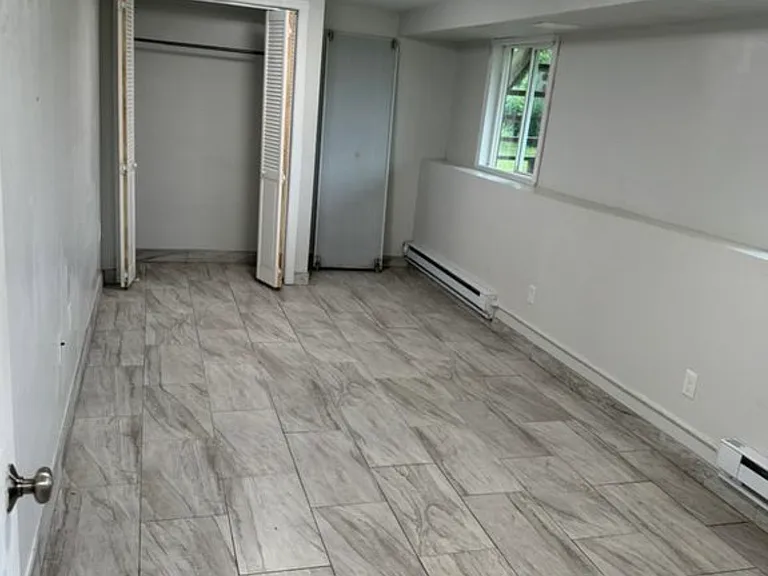 237 E Main St #D — Photo 2