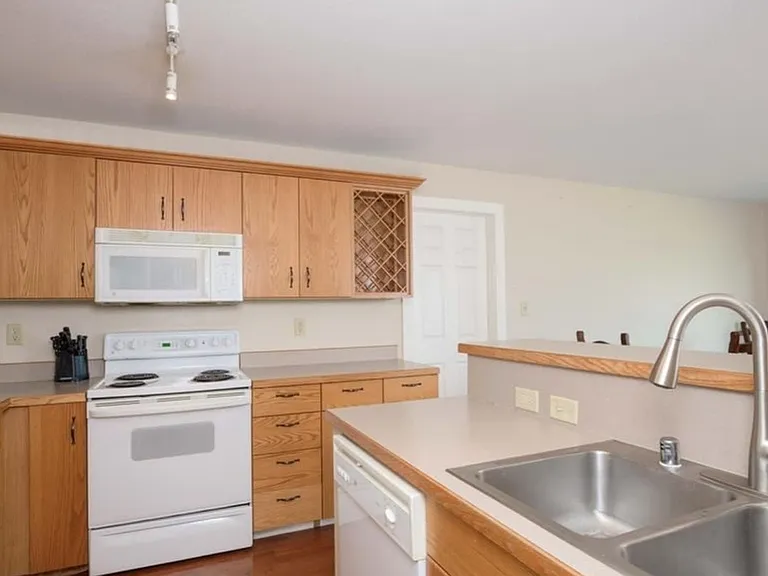85 Aurora Lights Dr #A7 — Photo 8