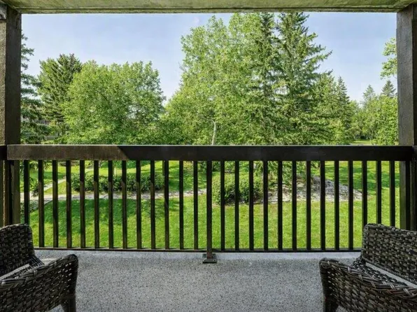 8948 W Elbow Dr SW #382, Calgary, AB T2V 0H9