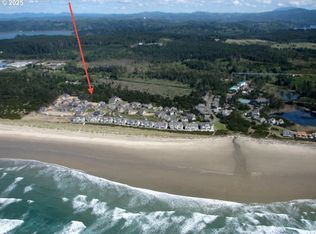 5725 SW Arbor Dr, Newport, OR 97366