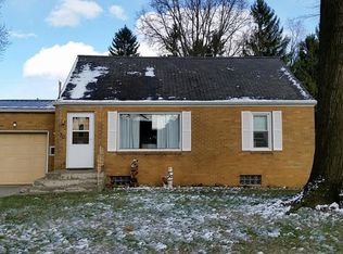 70 Orchard Ave, Rittman, OH 44270