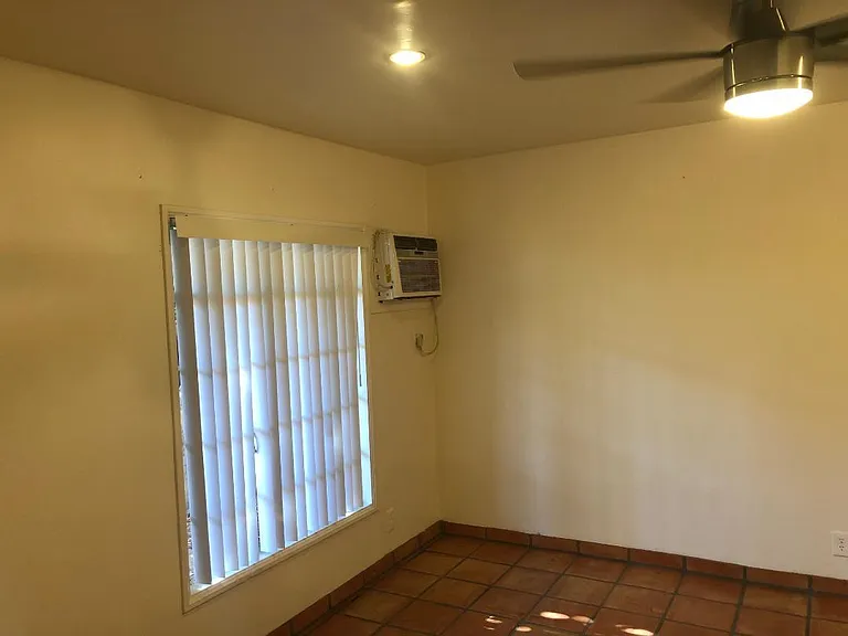 La Casa — Photo 189