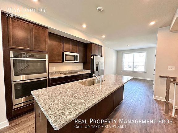 5th image of 2846 Dart Dr