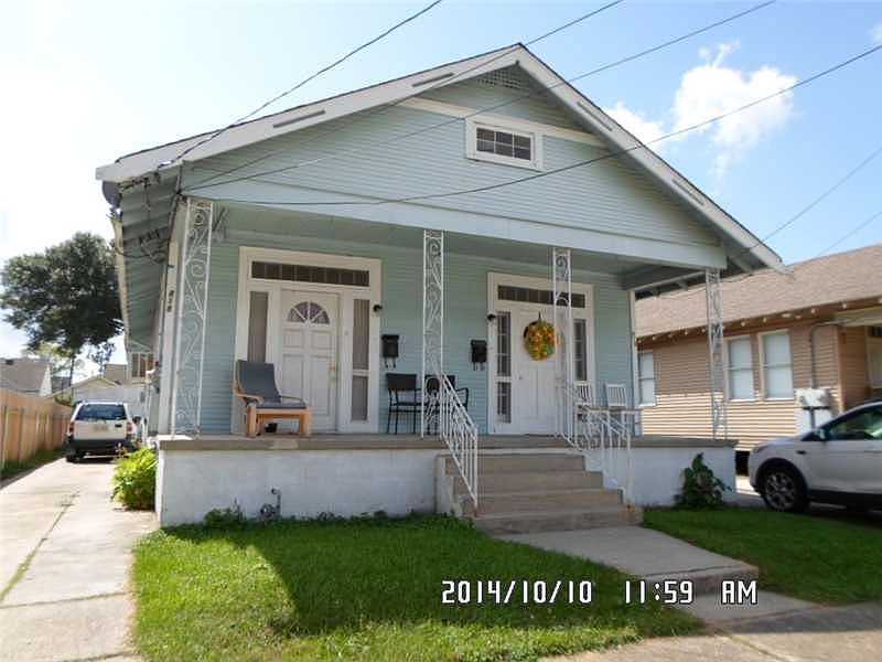 1st image of 816 Greenwood Dr