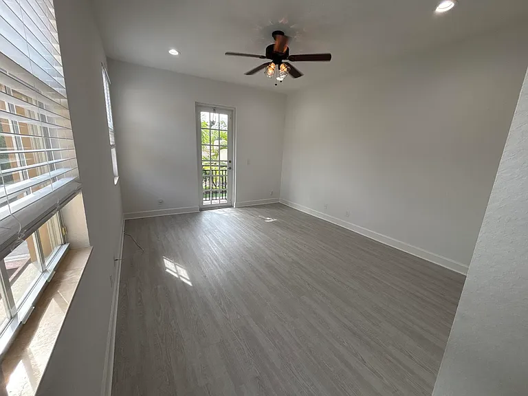 2789 Eagle Rock Cir #207 — Photo 34