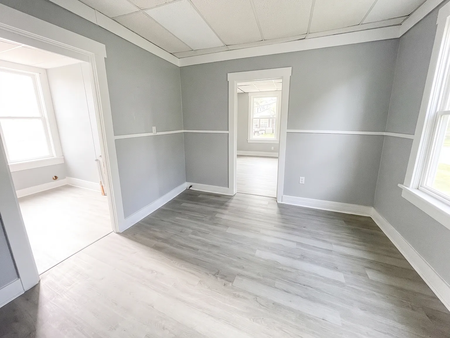2 bed, 700 sqft, $800 — Photo 3