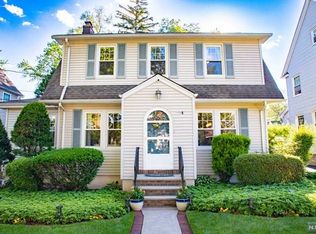 438 Conrad Rd, Englewood, NJ 07631