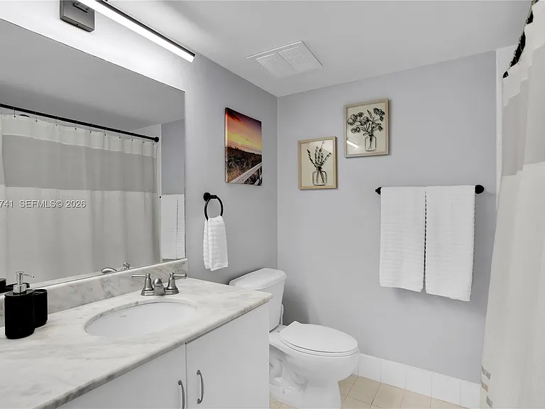 1200 Brickell Bay Dr #3515 — Photo 33