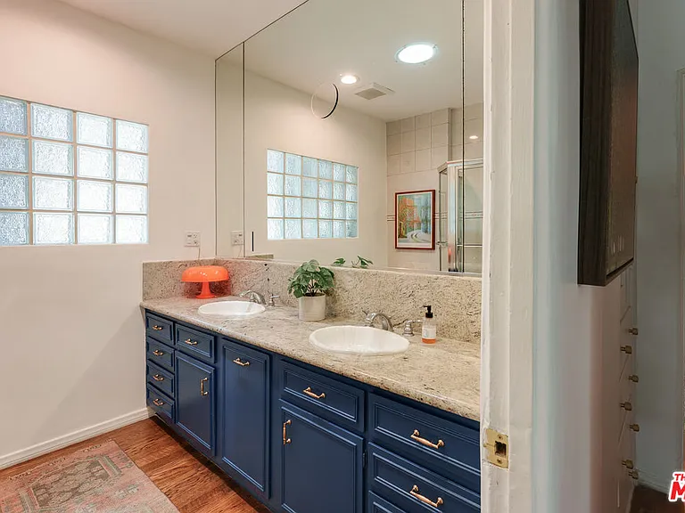 8998 Lloyd Pl — Photo 11