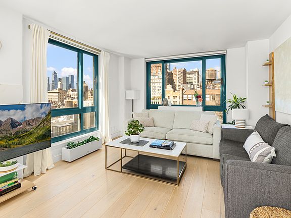 5th image of 1 Irving Pl APT G15f