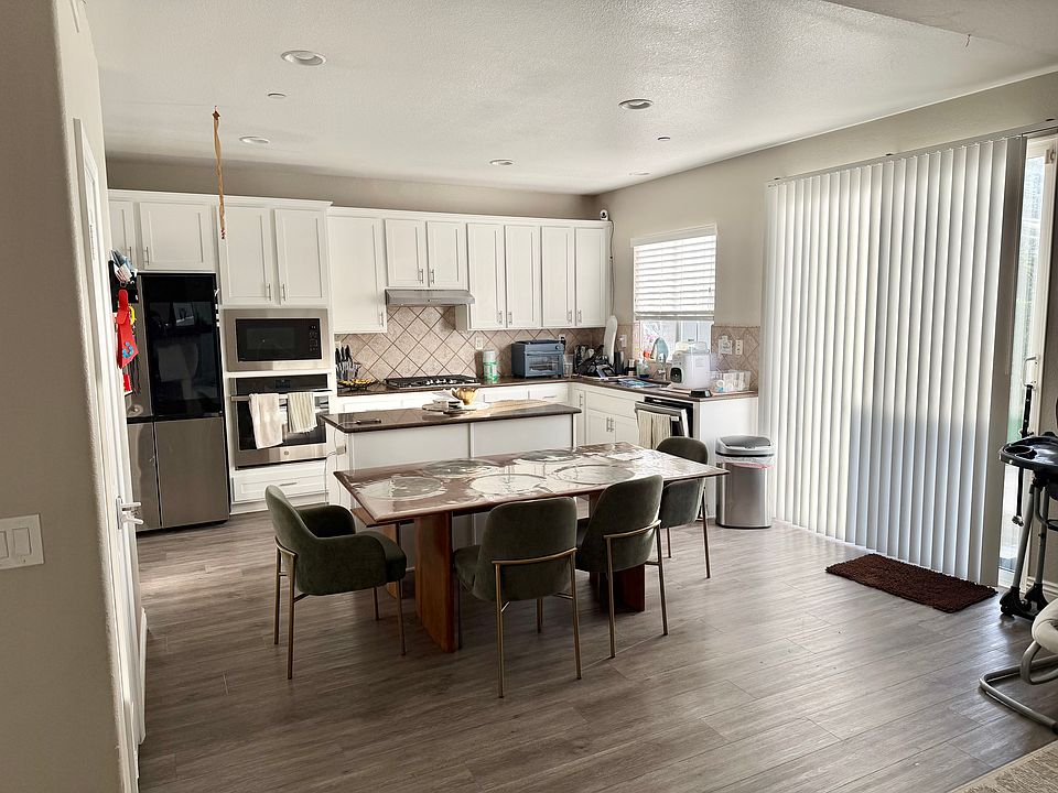2nd image of 1640 Edmon Way