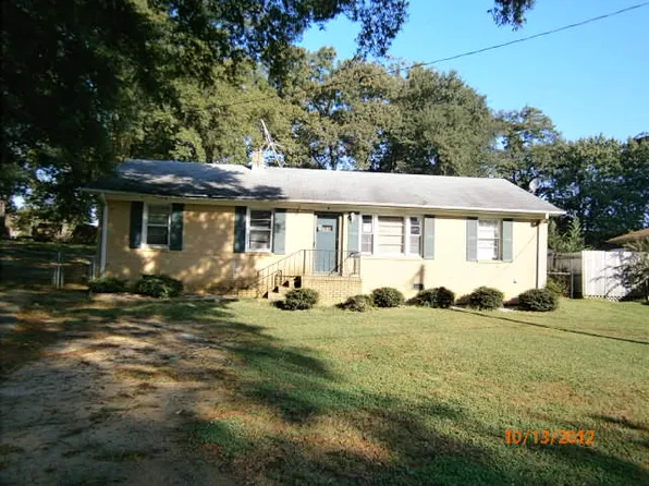 18 Cottingham Cir, Greenville, SC 29617