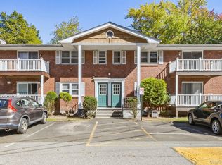82 Demarest Ave APT 24, West Nyack, NY 10994