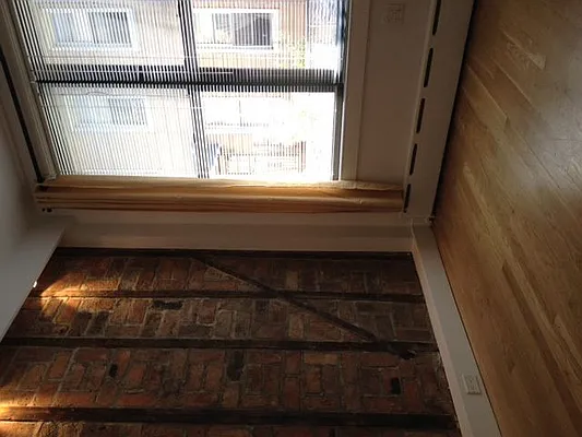 Rented by Nooklyn NYC LLC | media 56