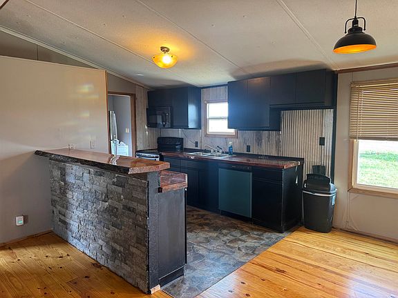 5th image of 1831 Split Rail Ln