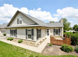 1004 Saint Andrews Dr, Washington, PA 15301