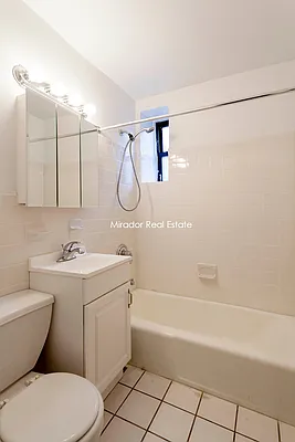 Rented by Mirador Real Estate | media 14