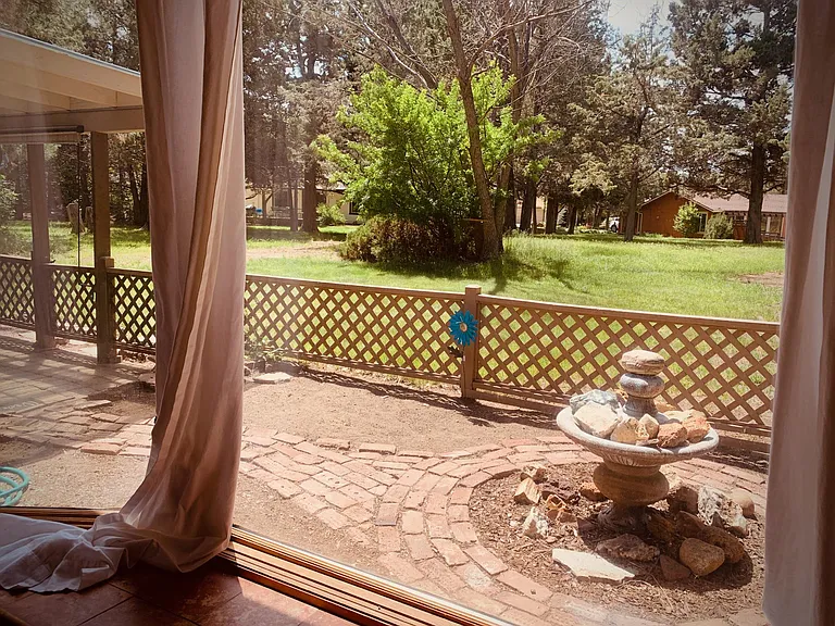 20755 Canterbury Ct — Photo 20