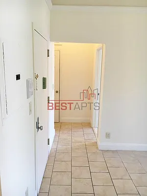Rented by Best Apartments North Inc | media 33