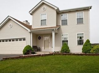 389 Blackfoot Dr, Bolingbrook, IL 60490